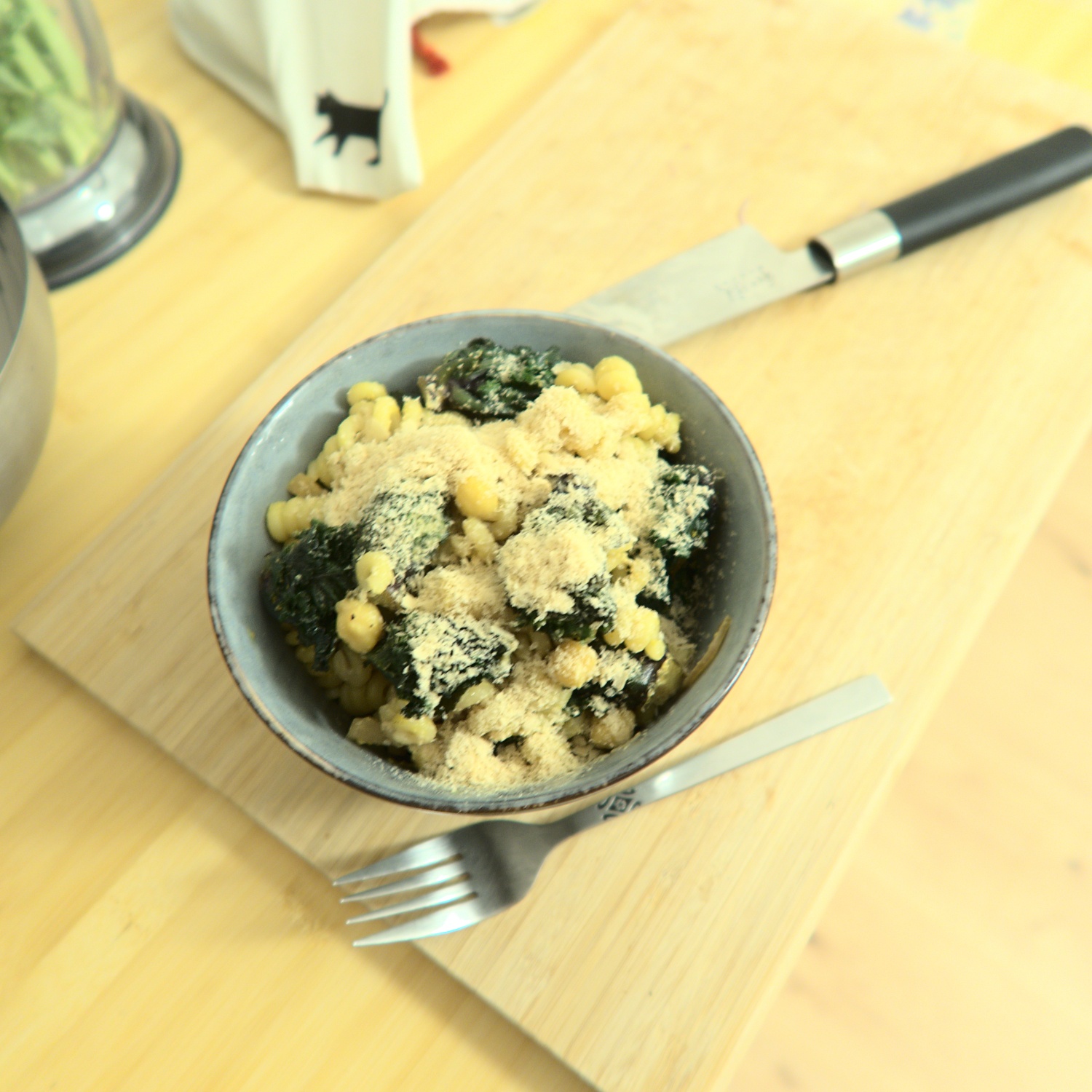 Fussilli mit Kalettes und Kichererbsen